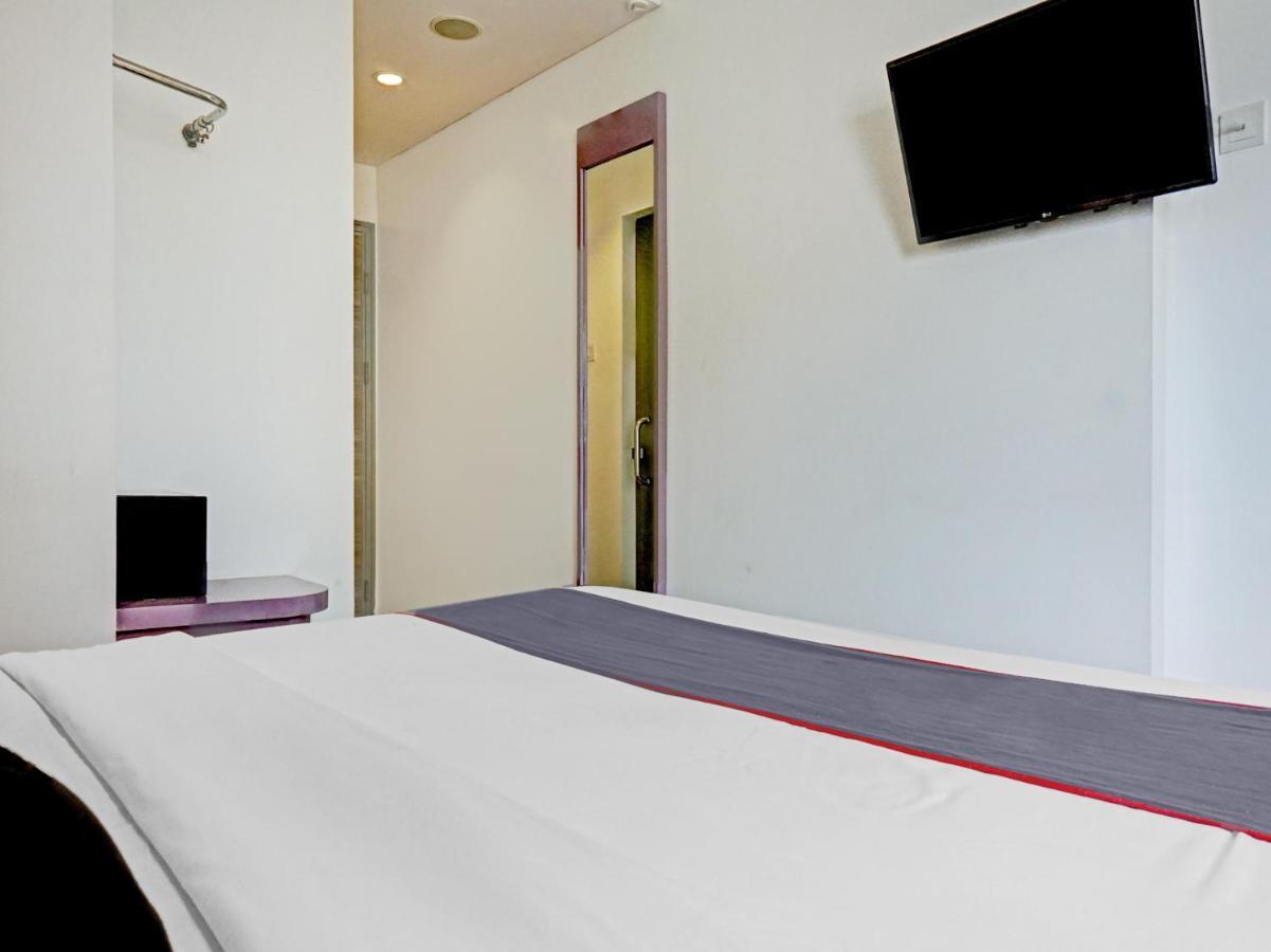 ג'קרטה Townhouse Oak Jp Hotel מראה חיצוני תמונה