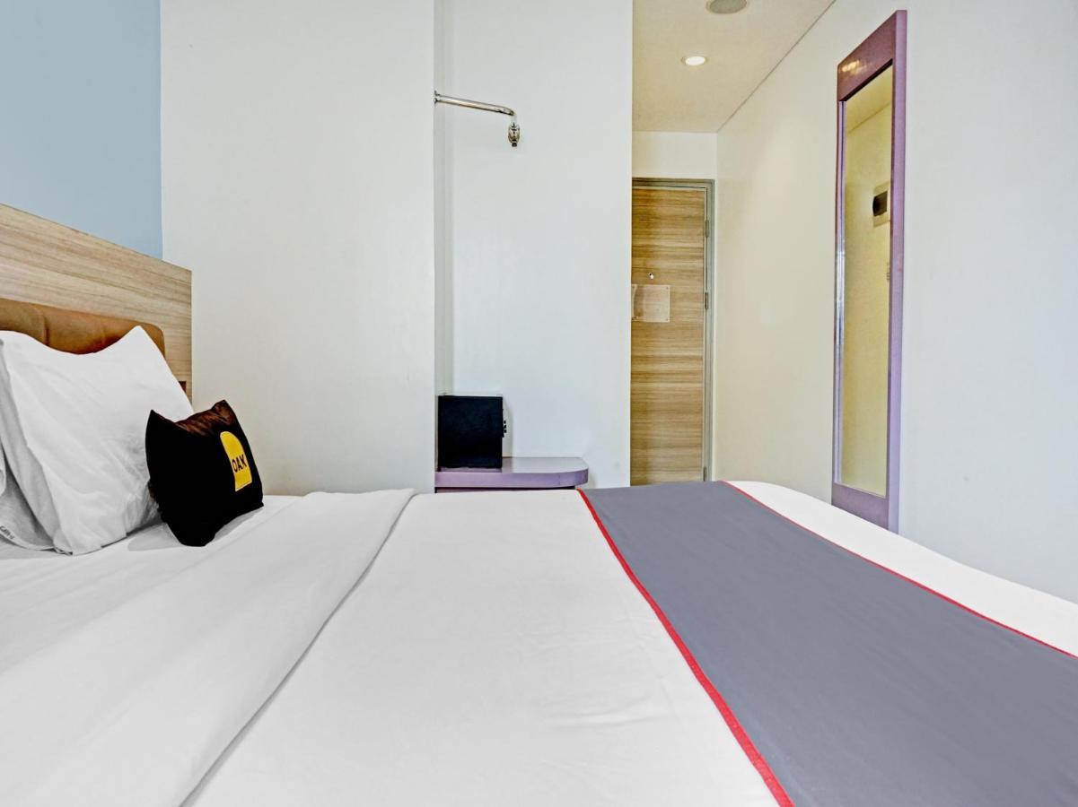 ג'קרטה Townhouse Oak Jp Hotel מראה חיצוני תמונה